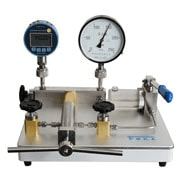 High Pressure Gauge Calibrator